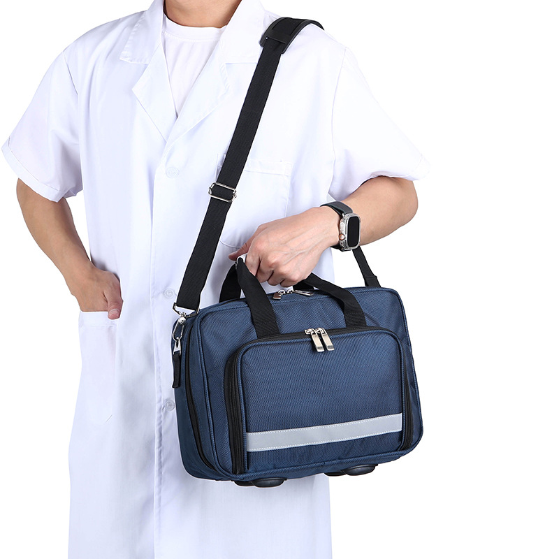 ชุดปฐมพยาบาลกลางแจ้งความจุขนาด - Field Dressing Kit บทวิจารณ์และราคา